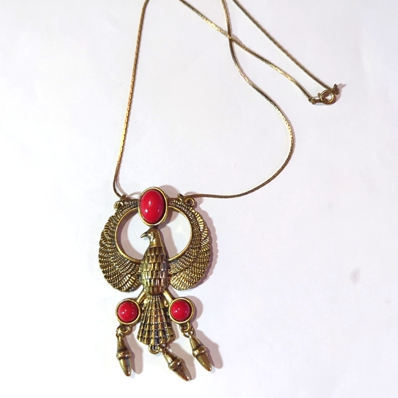 📍Vintage Large Egyptian Falcon Bird Antique Gold W/ Red Coral Pendant On Chain - Picture 2 of 8